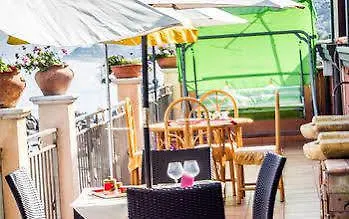 Fondaco Parrino Mare Appart hôtel Letojanni