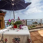 Fondaco Parrino Mare 3*