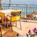 Apart Otel Fondaco Parrino Mare