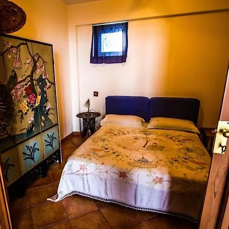 Fondaco Parrino Mare Ξενοδοχείο με διαμερίσματα 3*