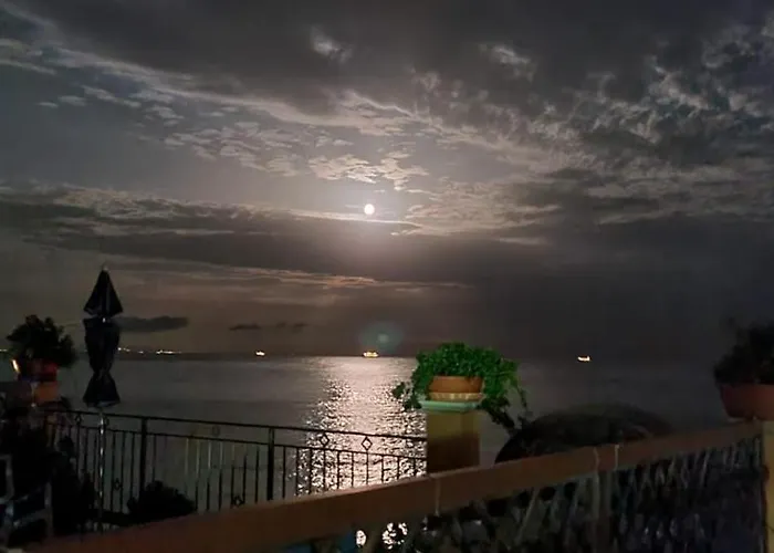 Ξενοδοχείο με διαμερίσματα Fondaco Parrino Mare