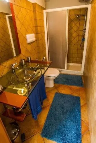 Fondaco Parrino Mare Ξενοδοχείο με διαμερίσματα 3*