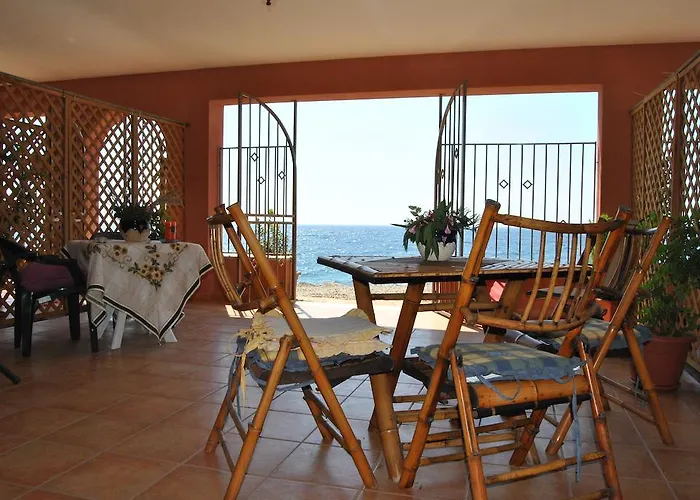 Ξενοδοχείο με διαμερίσματα Fondaco Parrino Mare 3*